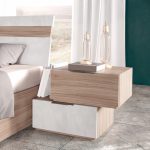 Camera da letto Ludovica con letto contenitore e armadio scorrevole 2 ante con frontale bicolore in noce chiaro e spatolato
