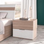 Camera da letto Ludovica con letto contenitore e armadio scorrevole 2 ante con frontale bicolore in noce chiaro e spatolato