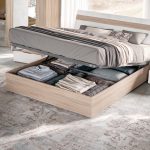 Camera da letto Nike con letto contenitore e armadio 6 ante battenti con specchi in noce chiaro e spatolato