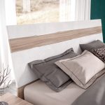 Camera da letto Nike con letto contenitore e armadio 6 ante battenti con specchi in noce chiaro e spatolato