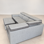 Divano Letto Angolare Con Pouf Laterali Usato 1096