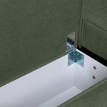 Divano angolare Emily con funzione letto con contenitore e penisola reversibile cuscini decorativi in Aragon 39 verde oliva