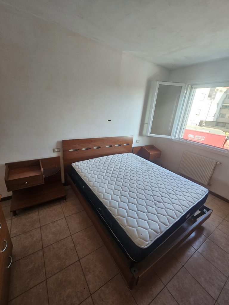 Camera Da Letto Completa Usata senza materasso 5237/U
