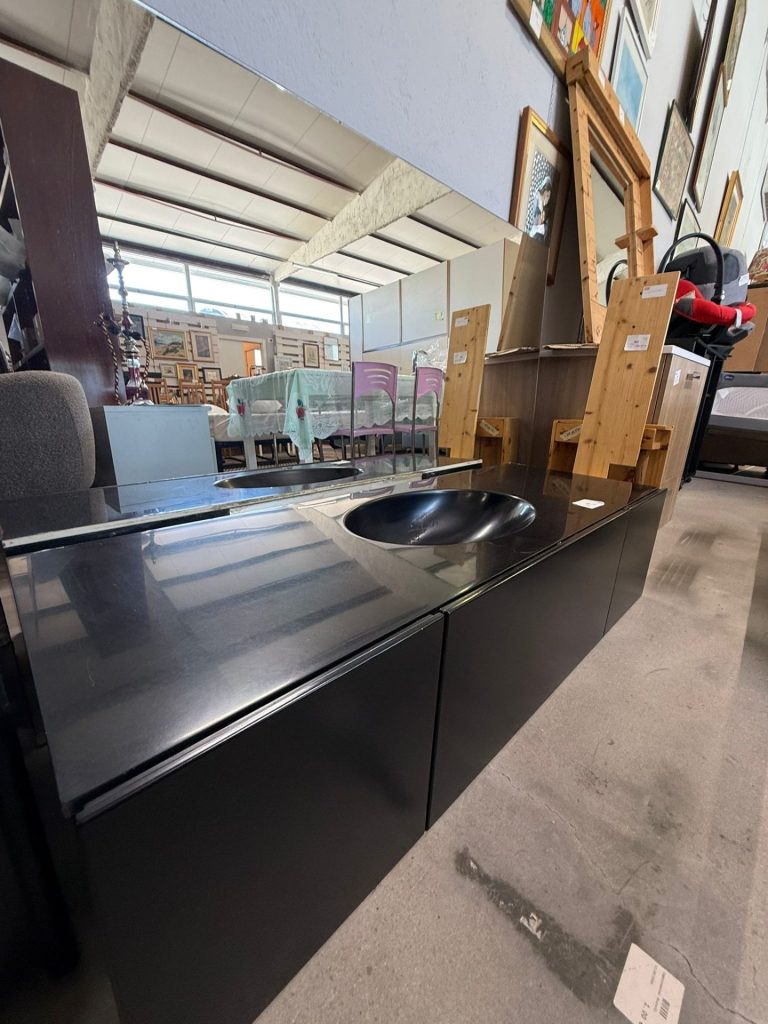 Mobile Bagno Nero Con Specchiera E Lavandino Usato 2944/U