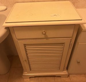 Mobiletto Bagno Bianco Usato 1070