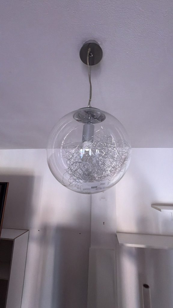 Lampadario Tondo In Vetro Usato 1077