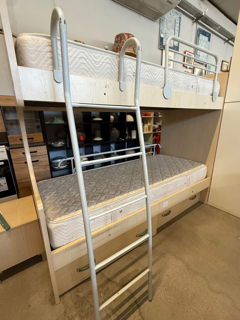 Letto A Castello Con 2 Posti Letto Completi Usato 4621/U