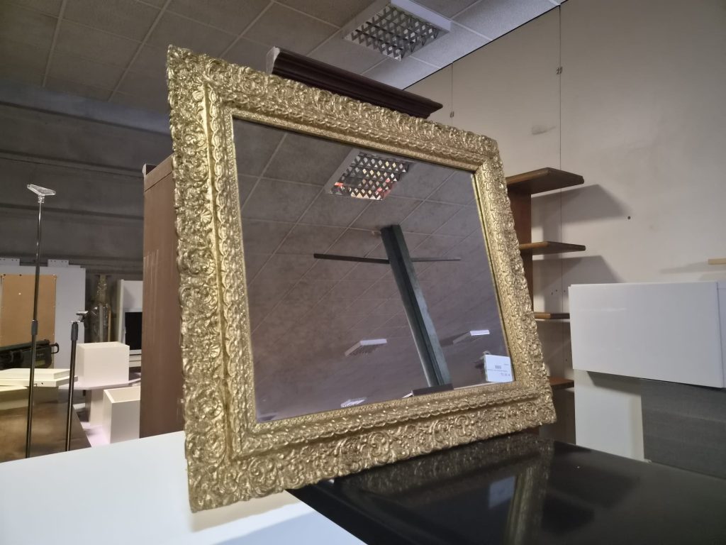Specchio Con Cornice Dorata Usato 5259/u