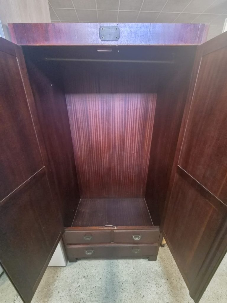 Armadio In Legno Antico Usato 4902/U