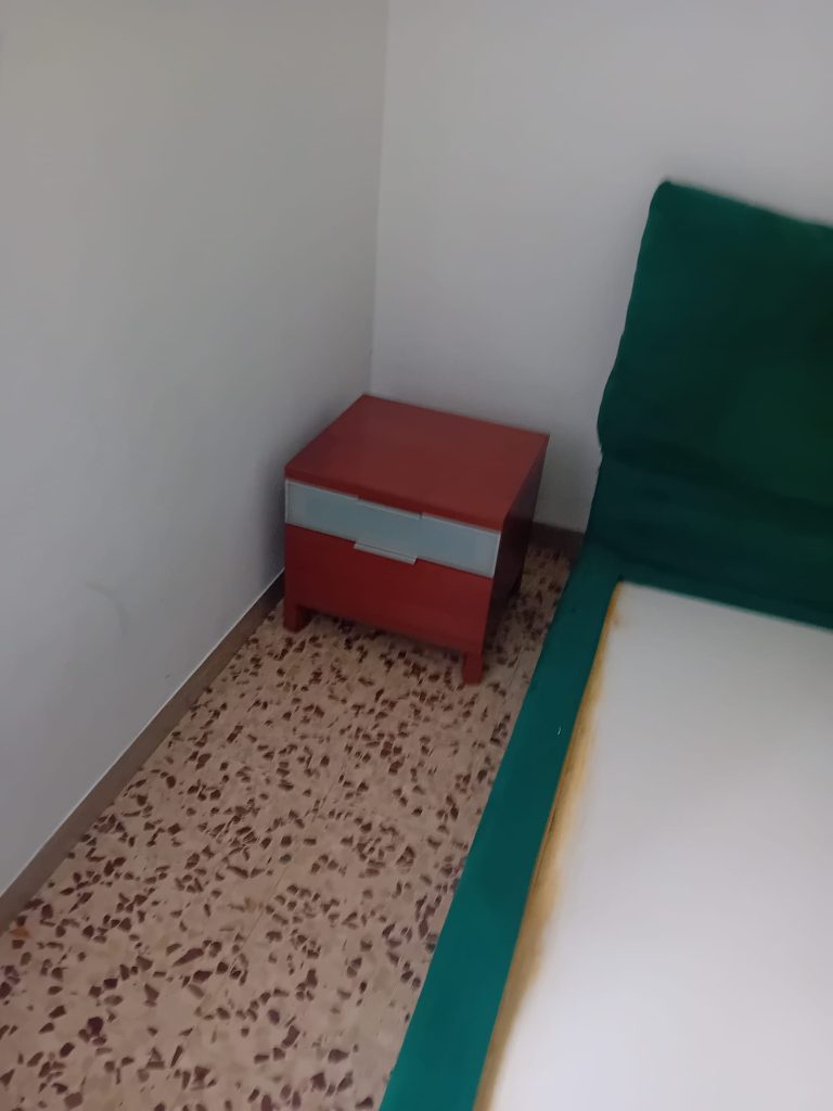 Armadio 5 Ante+Comò+2 Comodini+Specchio Usata 1098