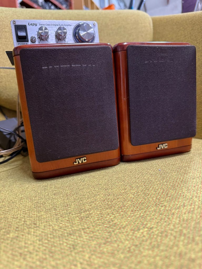 2 Casse JVC +Amplificatore Lepy Usato 4616/U