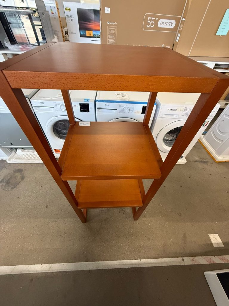 Mobile A Tre Piani In Legno Usato 4675