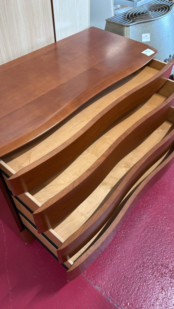 Comò In Legno Con Cassetti Usato 4680