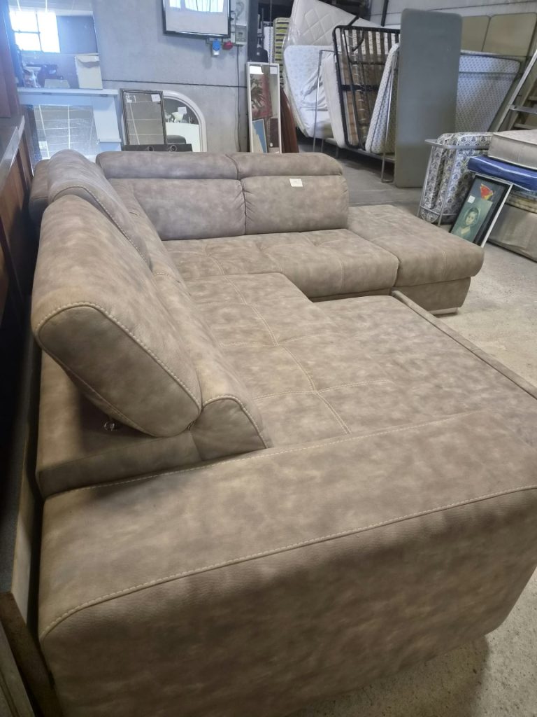 Divano Letto Angolare Usato 1114