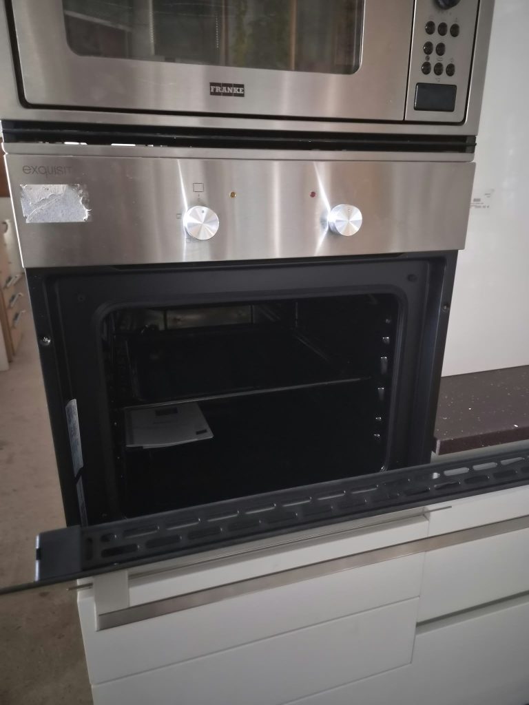 Mobile Cucina Completa Di Elettrodomestici Usata 1116