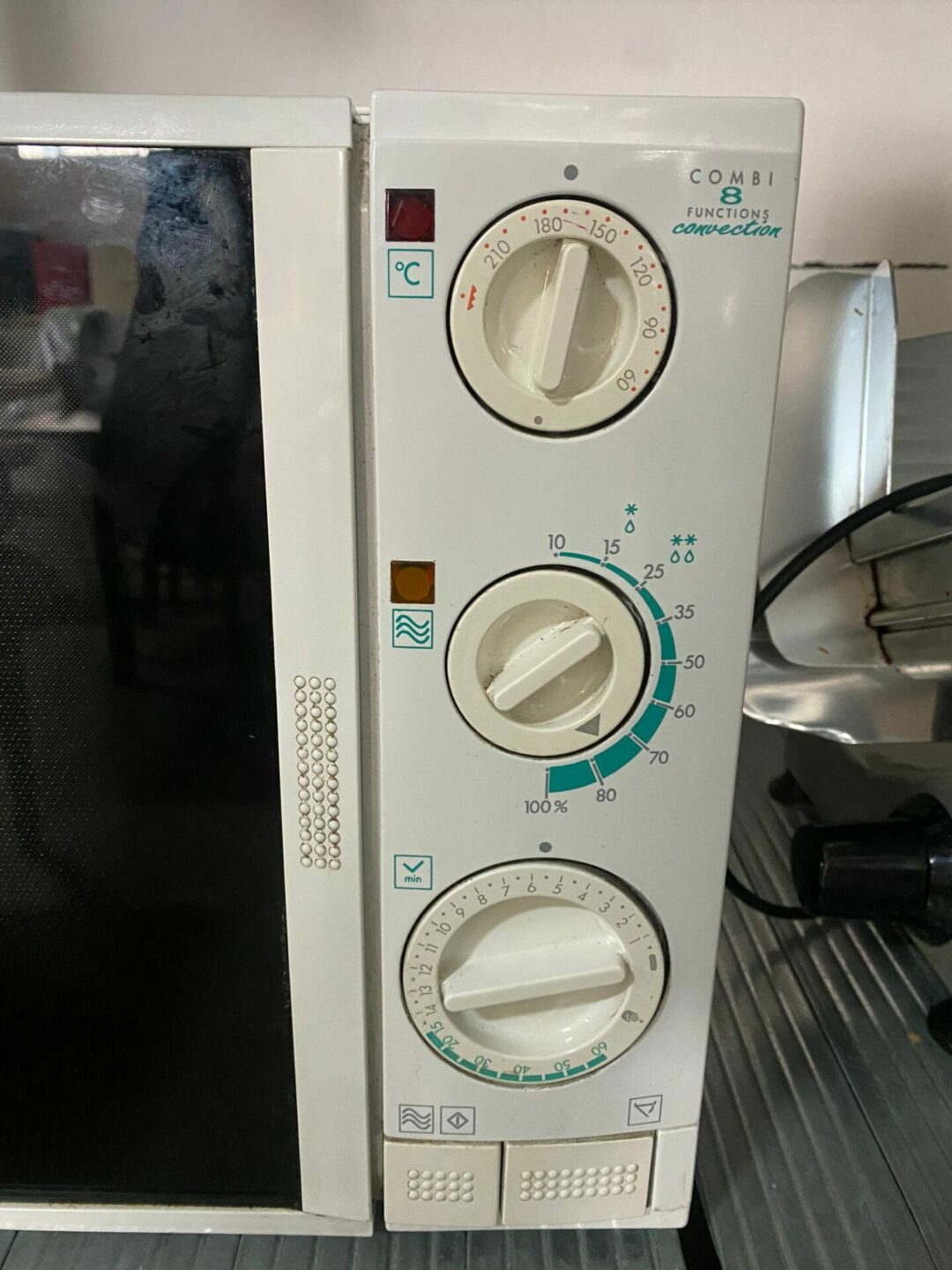 Microonde usato delonghi S-25 - immagine 3