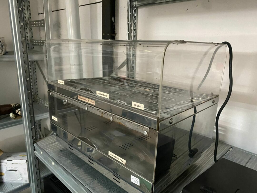 Vetrina briosche S-32