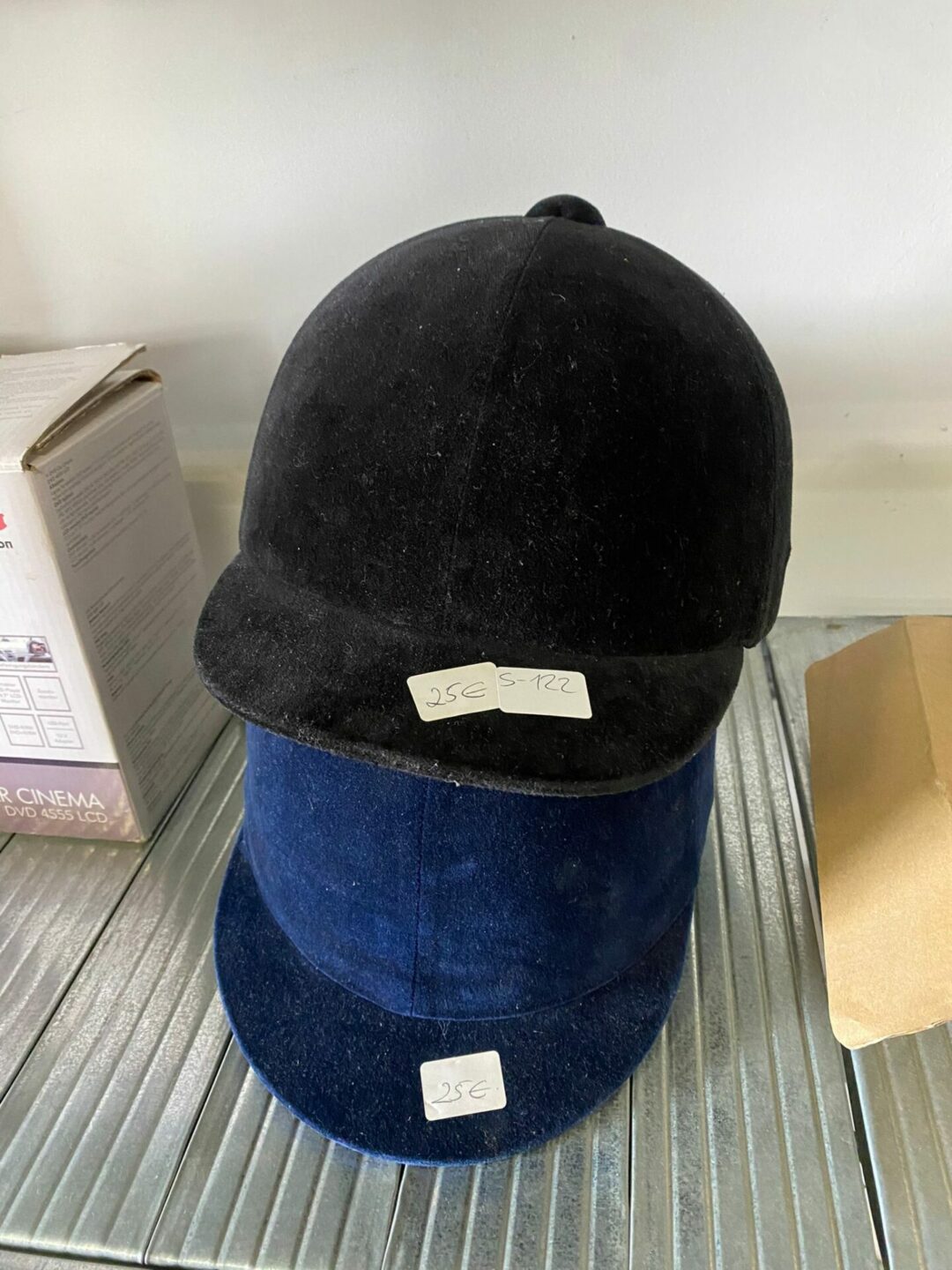 Cappelli sportivi per corsa cavalli S-122