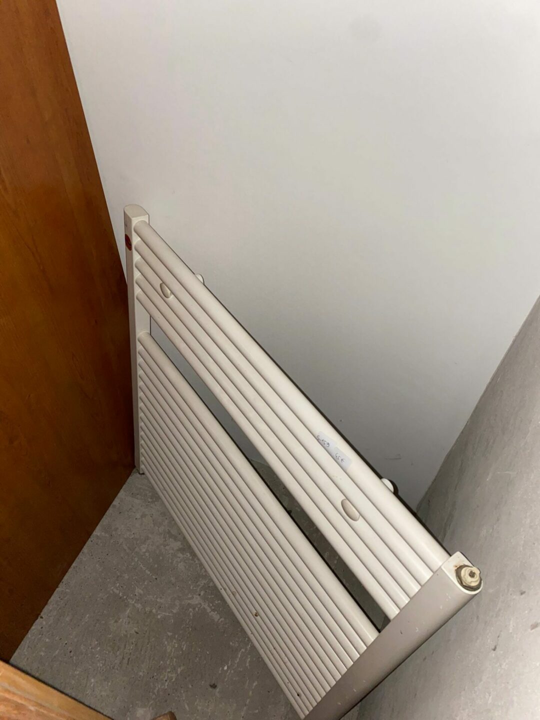 Termoarredo bagno 19 componenti S-159 - immagine 2