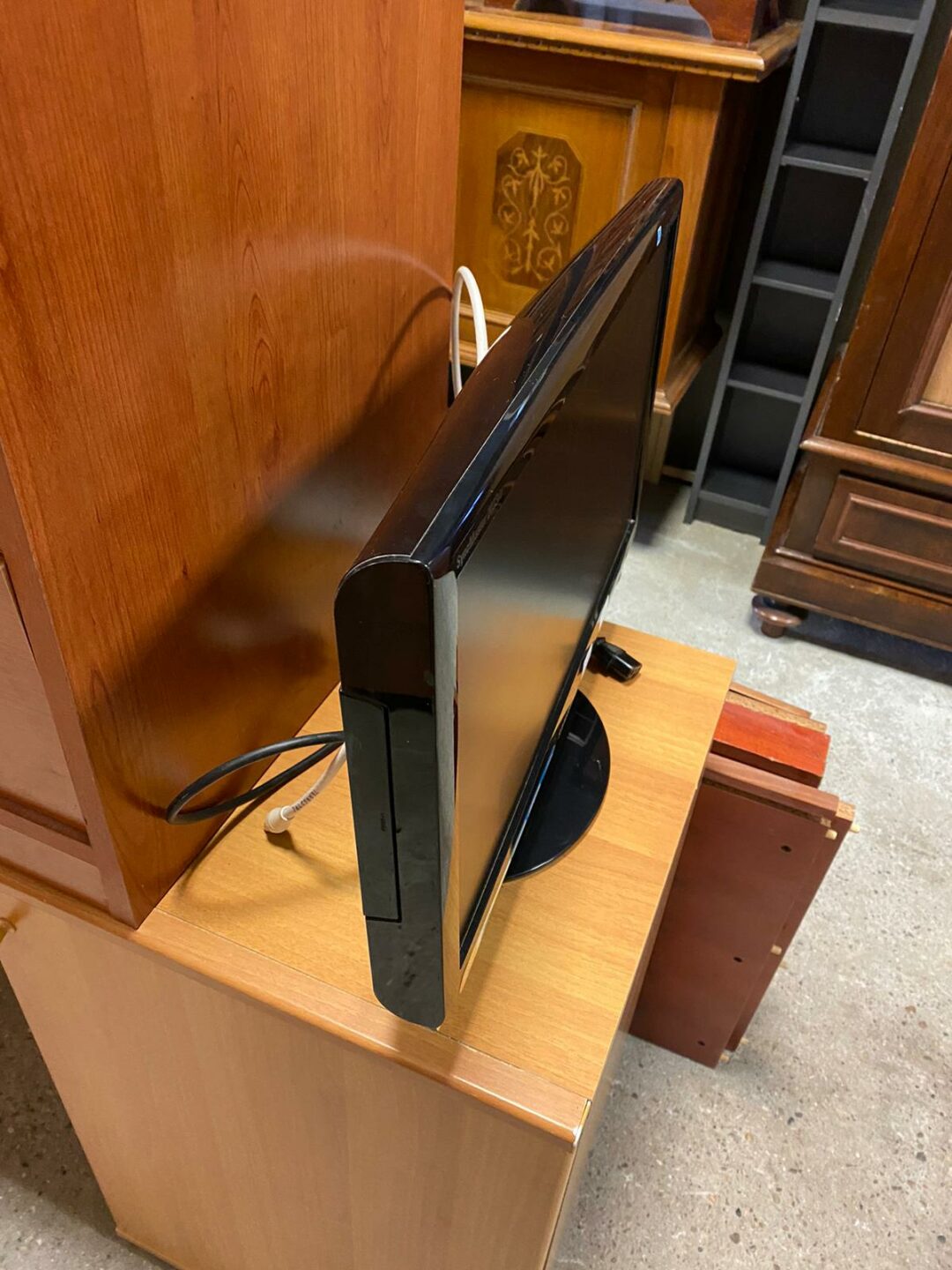 Tv samsung piccola S-264 - immagine 2