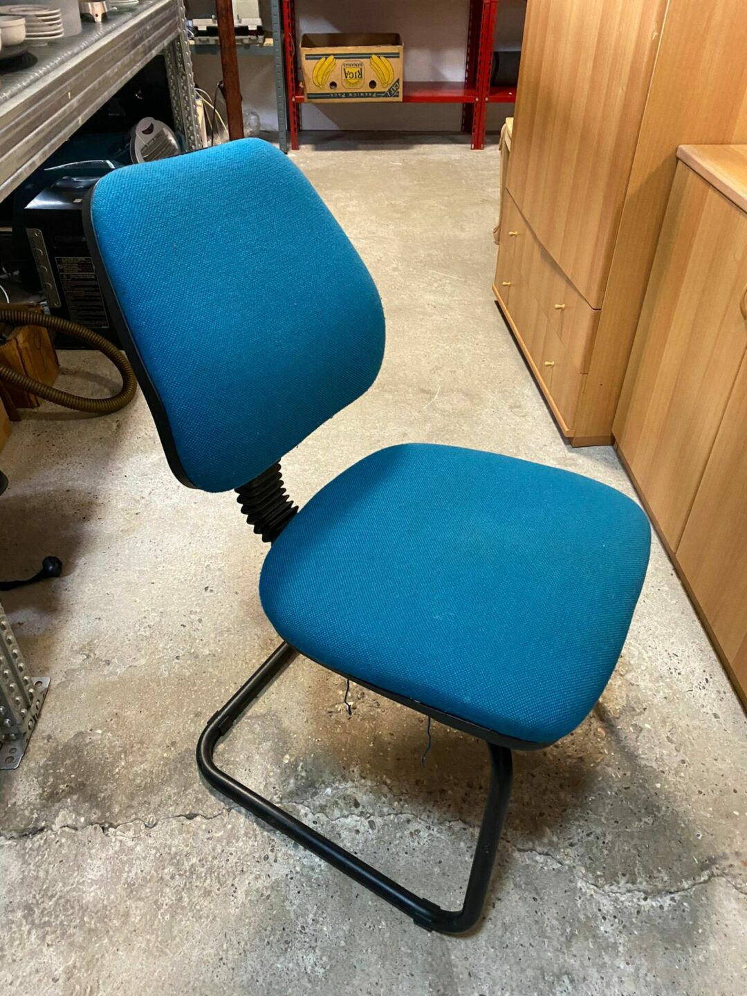 Sedia S-323