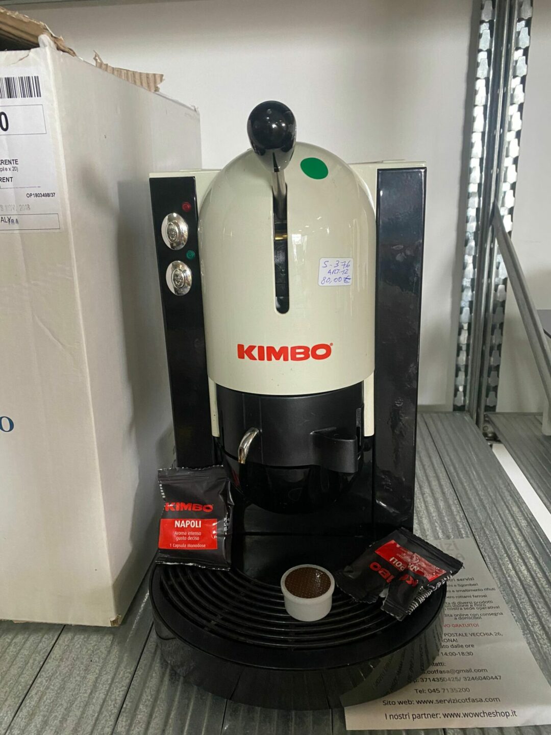 Macchina da caffè kimbo con capsule S-376
