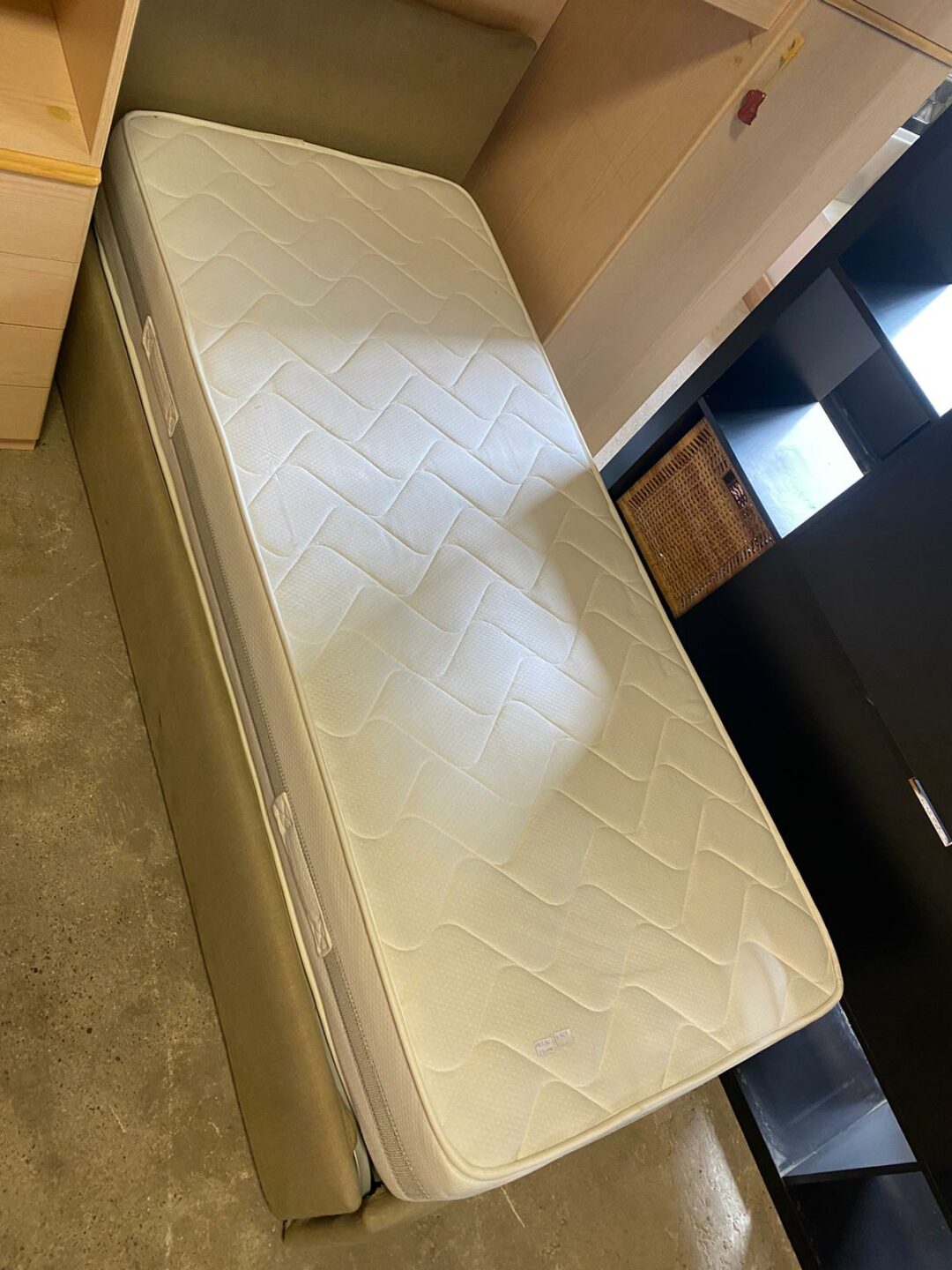 Materasso nuovo mai usato S-421 - immagine 2