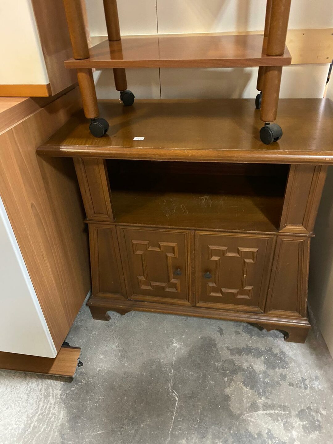 Mobile tv legno massiccio S-430 ( IN REGALO )