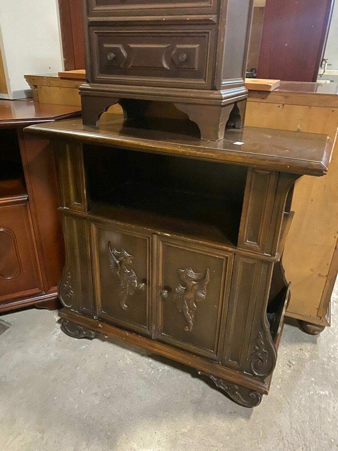 Mobile con due ante in legno S-465