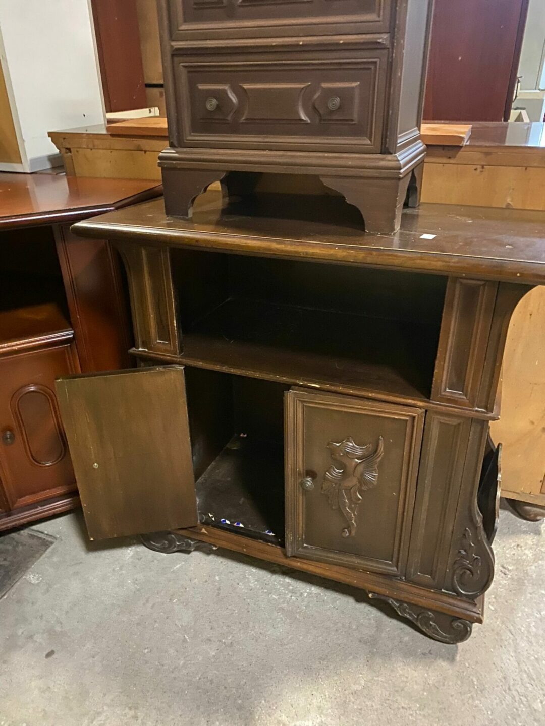 Mobile con due ante in legno S-465 - immagine 2