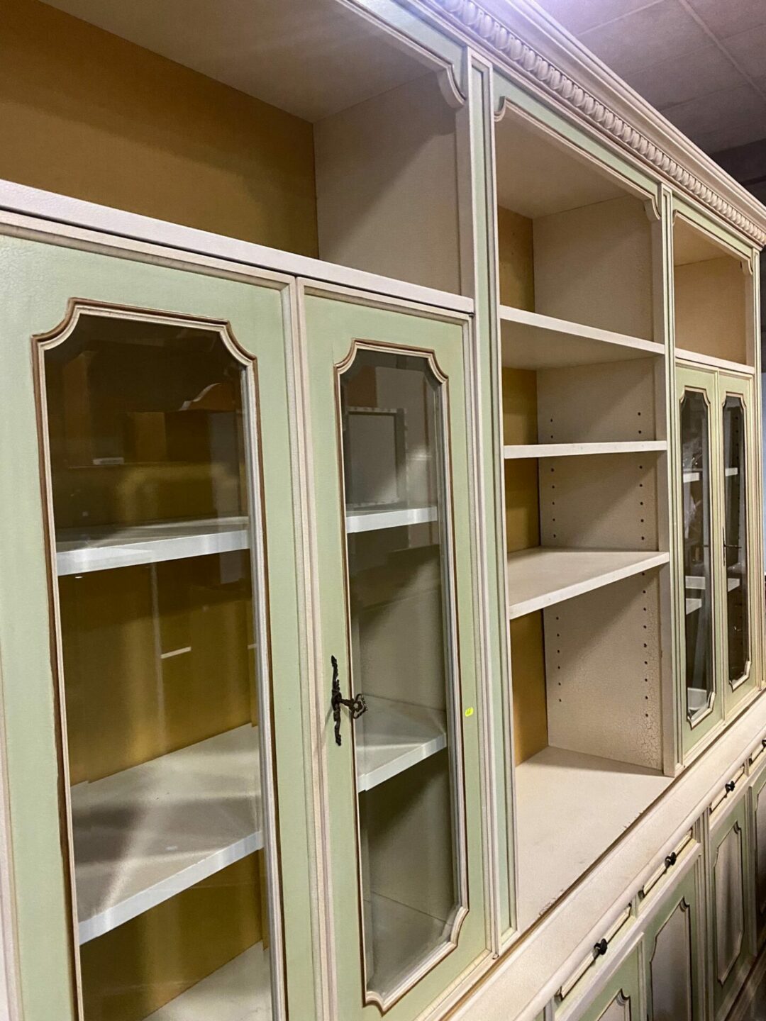 Mobile sala colore bianco/oro antico S-480 - immagine 3