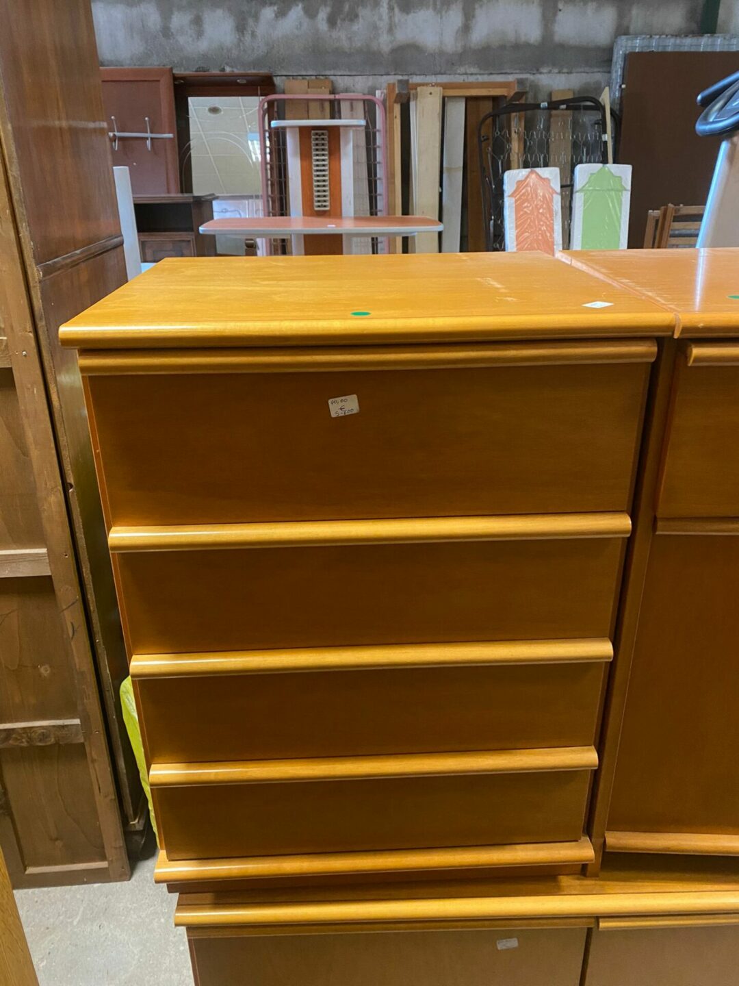 Comodino in legno con 4 cassetti S-600 - immagine 2