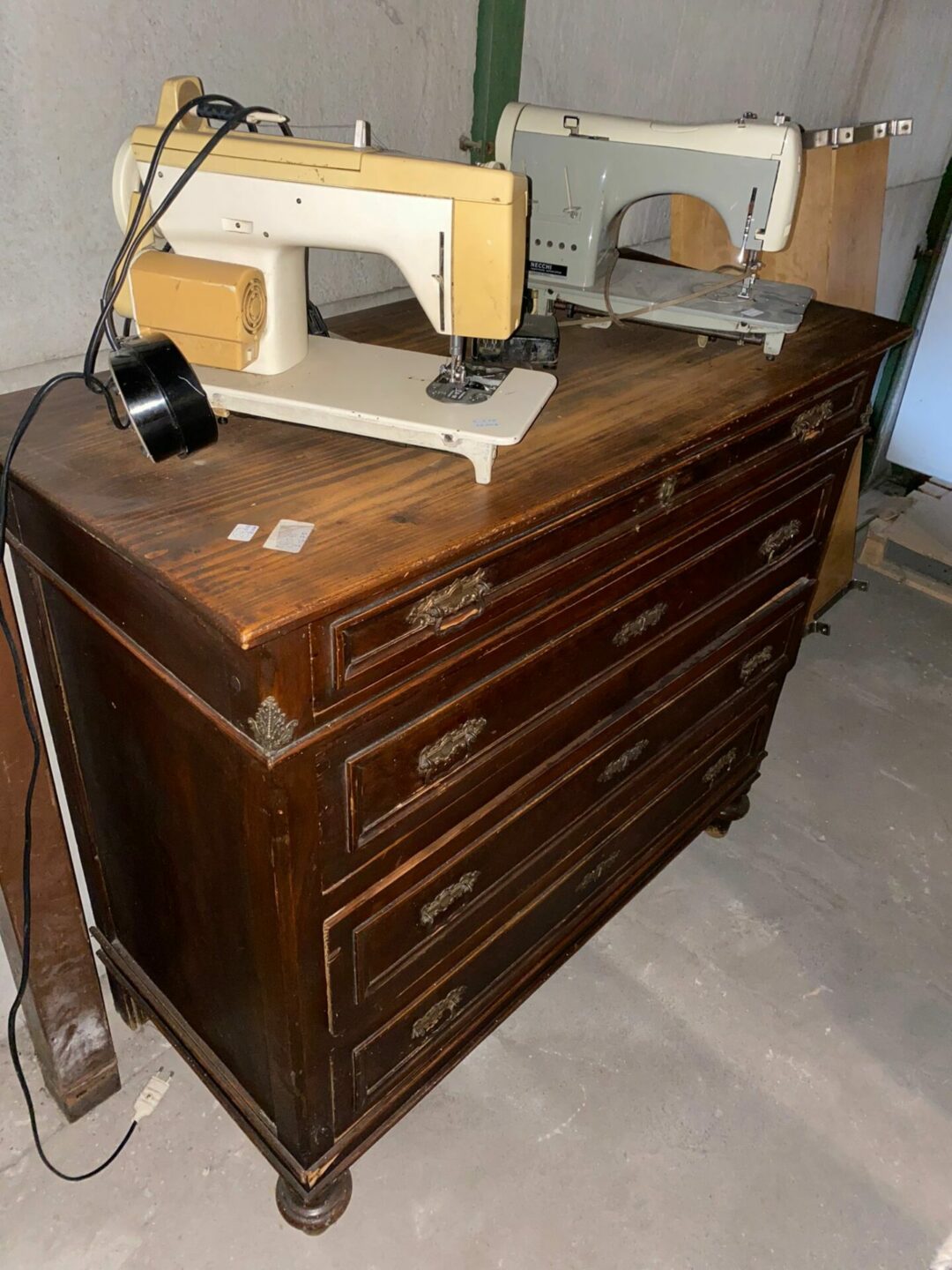 Comó antico con 4 cassetti S-675 - immagine 3