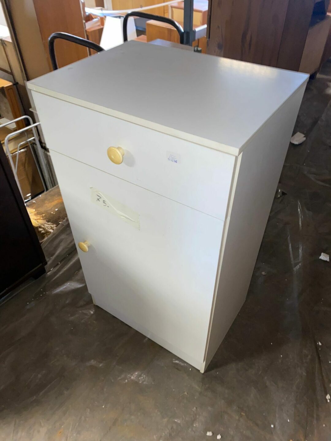Comodino alto bianco S-696 - immagine 2