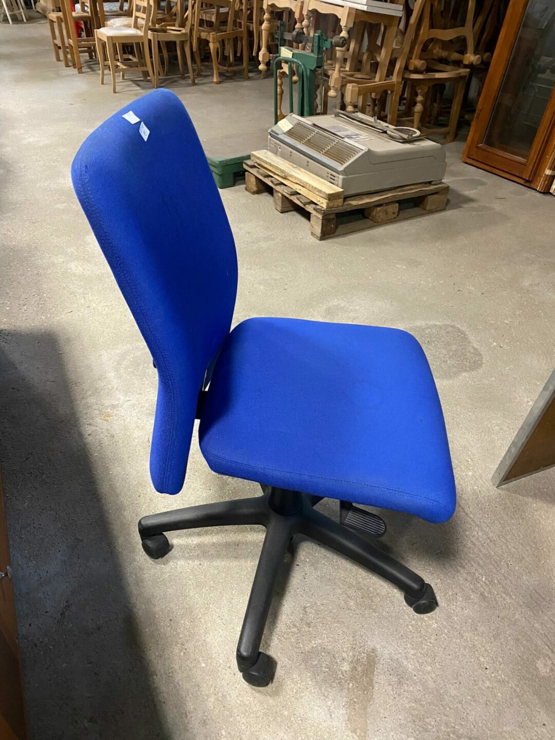 Sedia ufficio blu S-811 - immagine 2