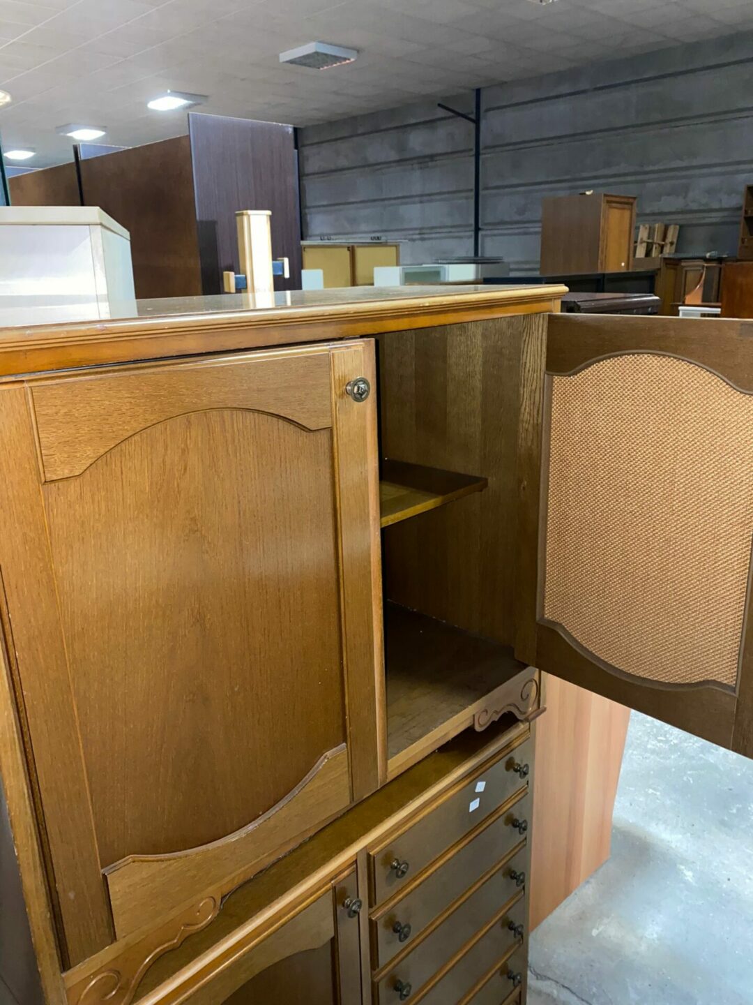 Mobile 2 ante in legno S-840 - immagine 3