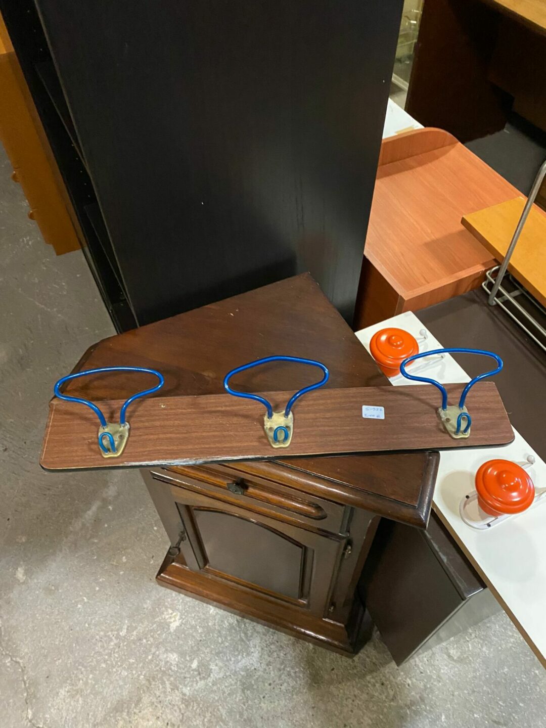 Appendi abiti da parete S-953 - immagine 3
