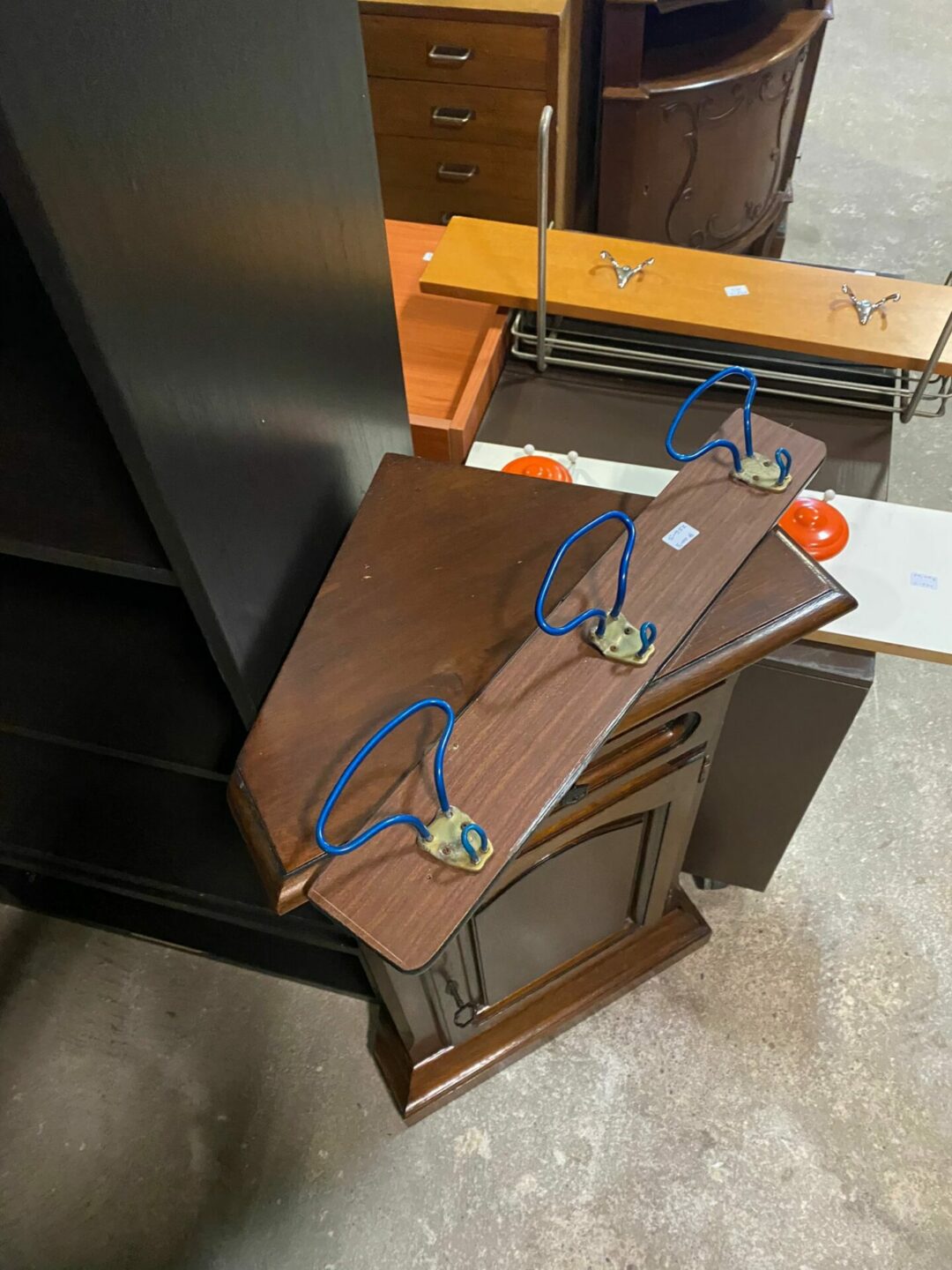Appendi abiti da parete S-952 - immagine 2