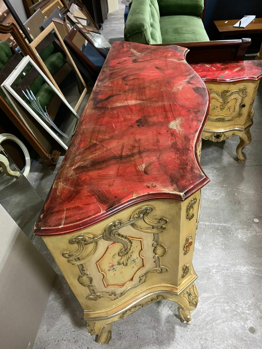 Camera da letto barocco veneziana completa di comó e comodini, specchiera, e testata letto matrimoniale S 1423 - immagine 4