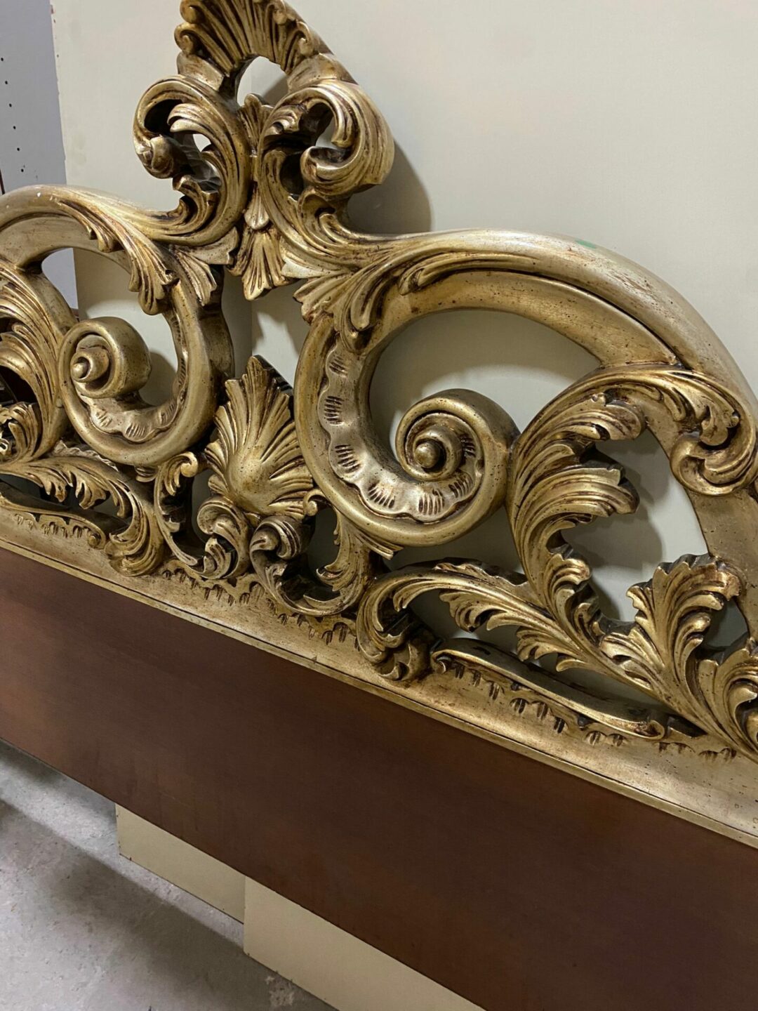 Camera da letto barocco veneziana completa di comó e comodini, specchiera, e testata letto matrimoniale S 1423 - immagine 10