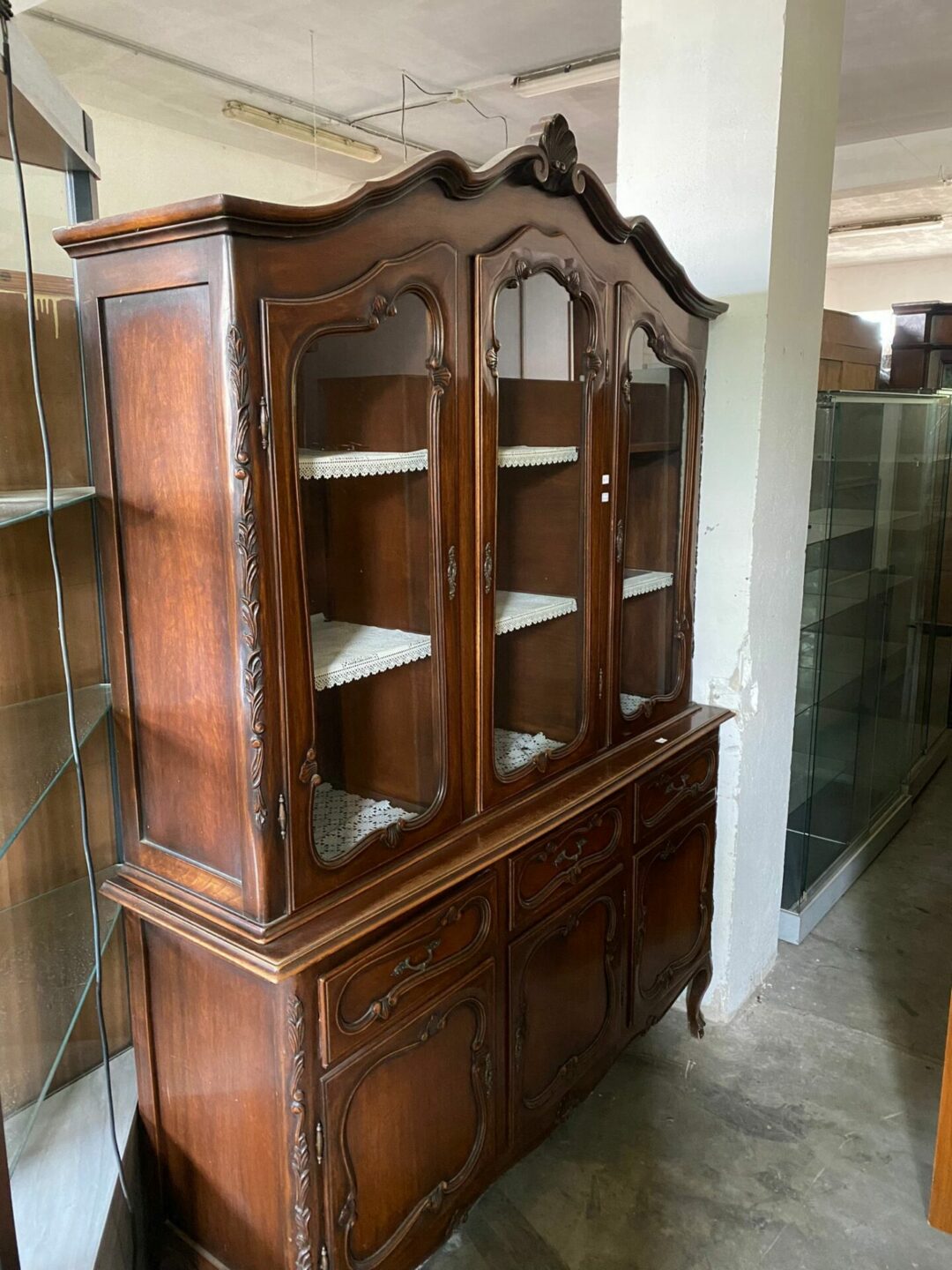 Mobile credenza con vetrina S-1197 - immagine 2
