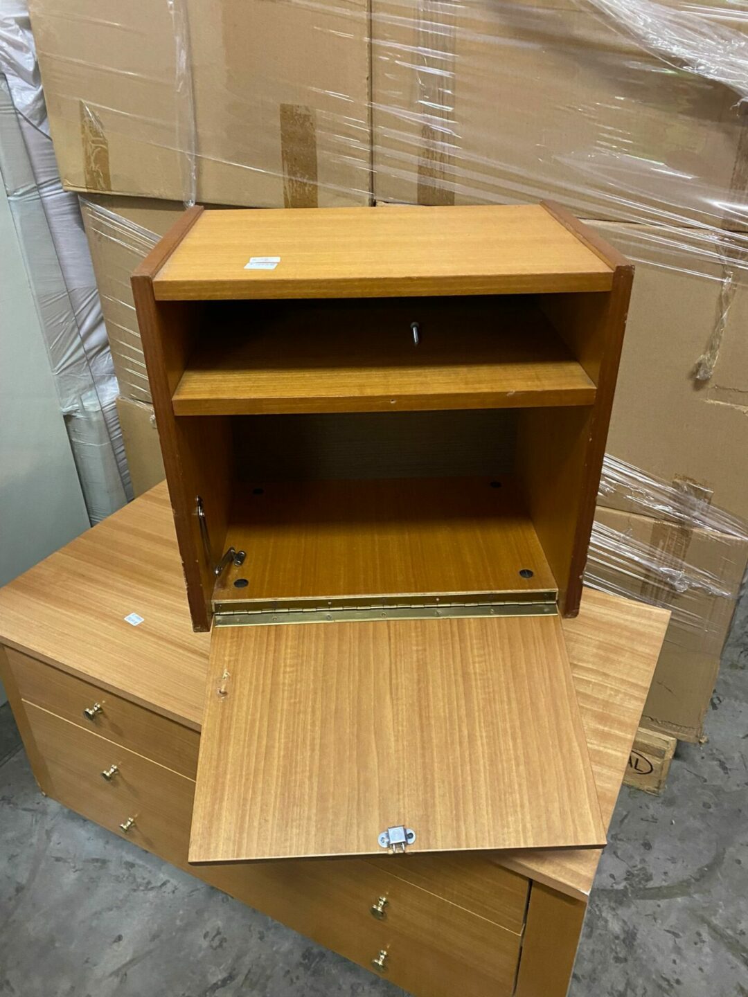 Comodino in legno S-1205 - immagine 4