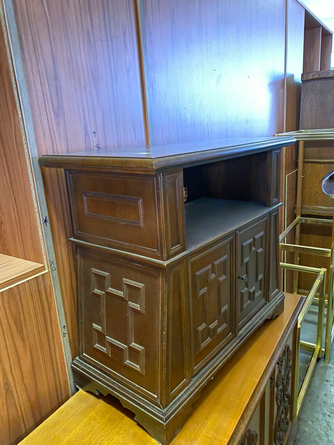 Mobile legno con due ante S-1207