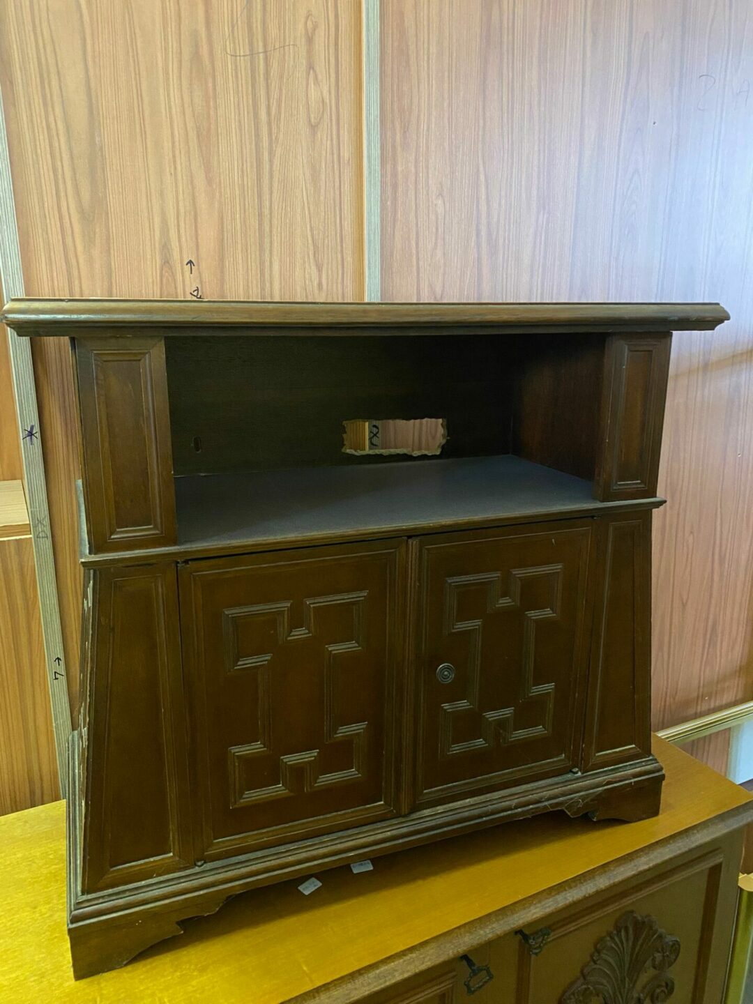 Mobile legno con due ante S-1207 - immagine 2