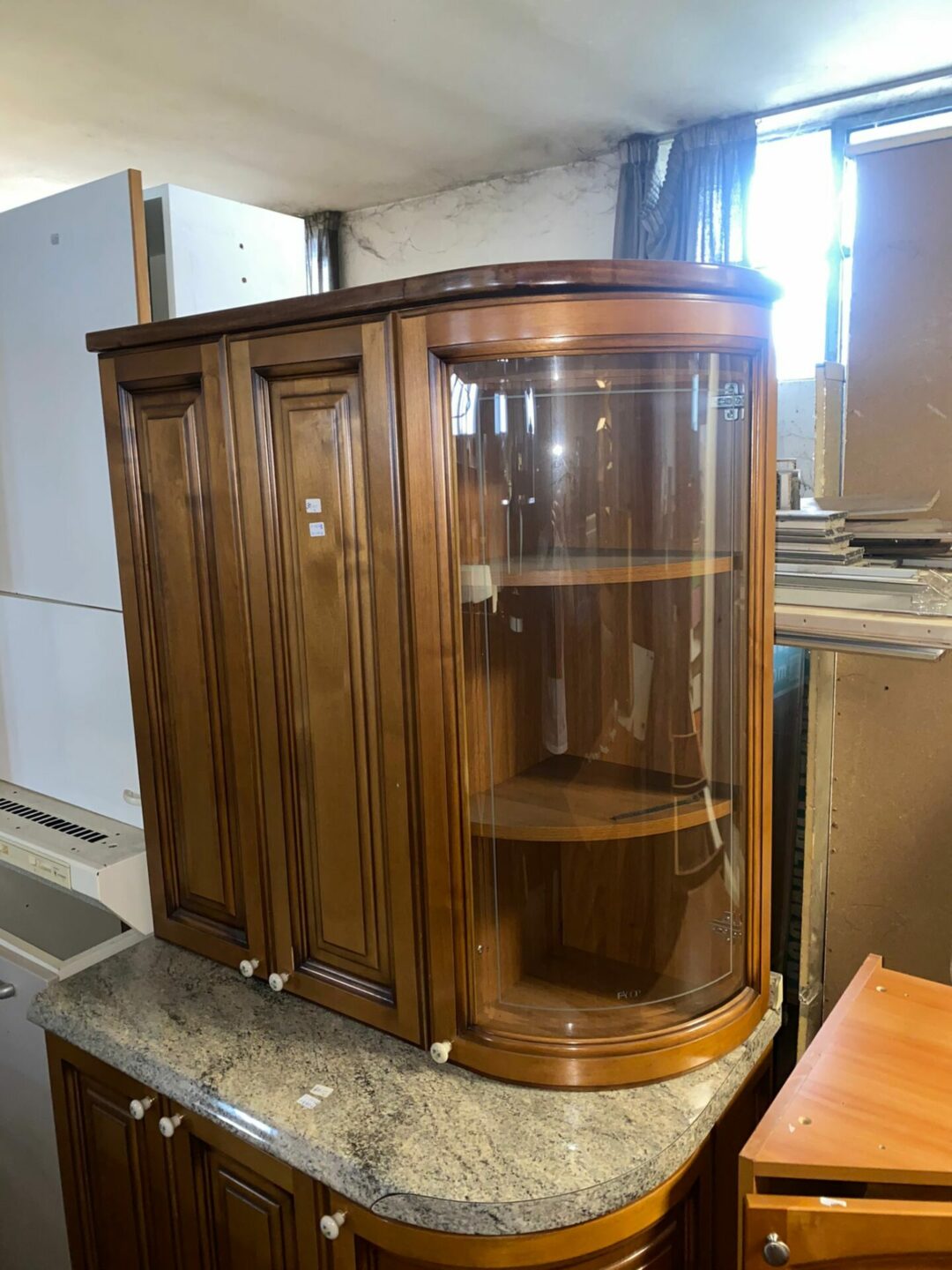 Mobile pensile 3 ante cucina con angolo 1 anta vetrina in legno S-1242