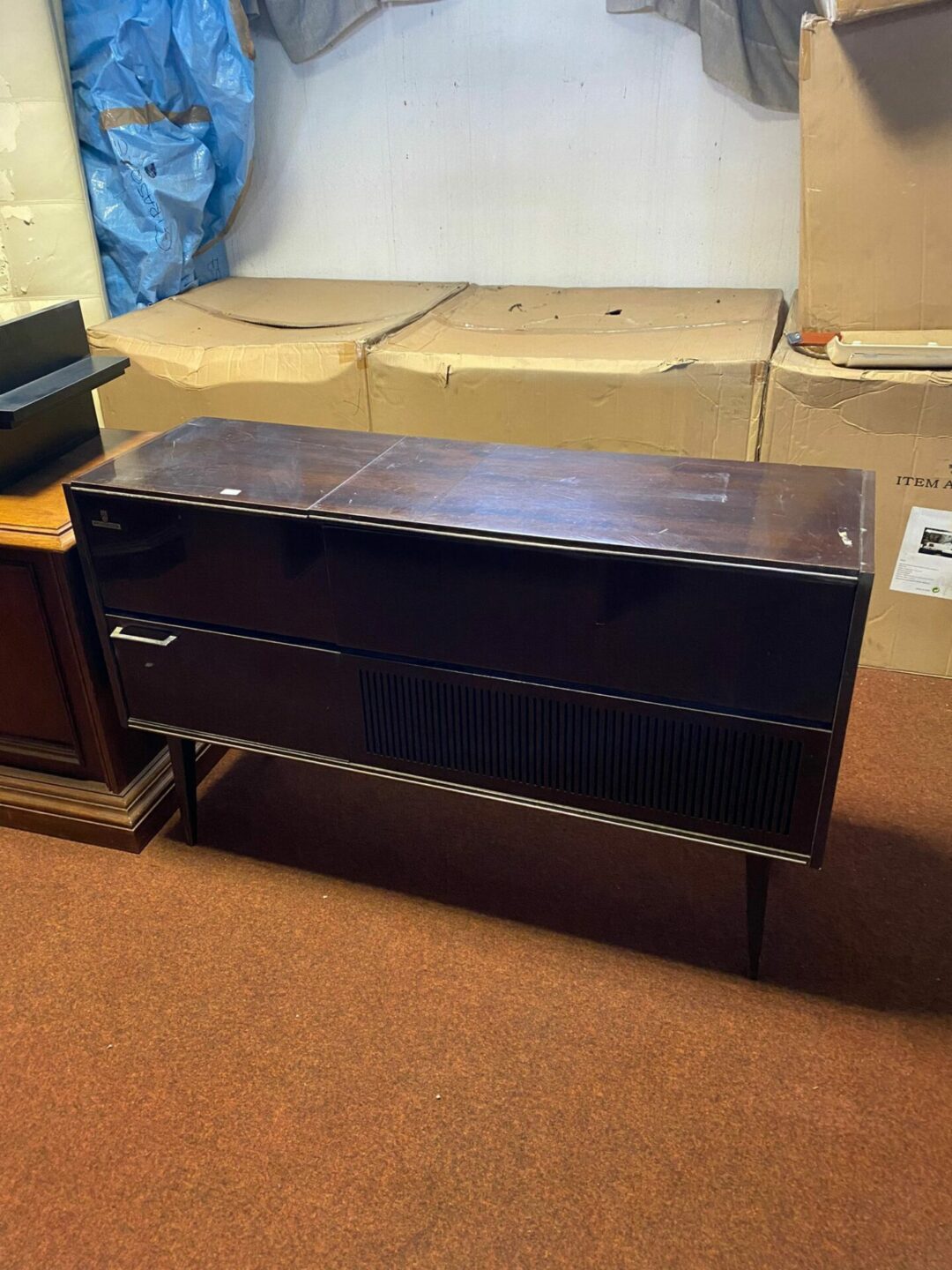 Mobile con stereo made in germany grundig S-1296 ( IN REGALO )