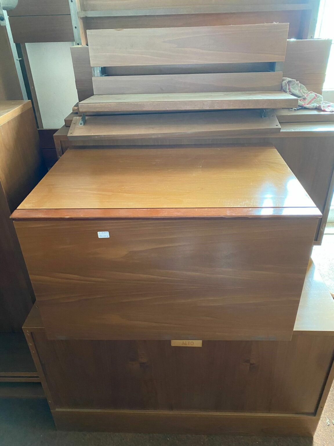 Mobile cassapanca in legno S-1306