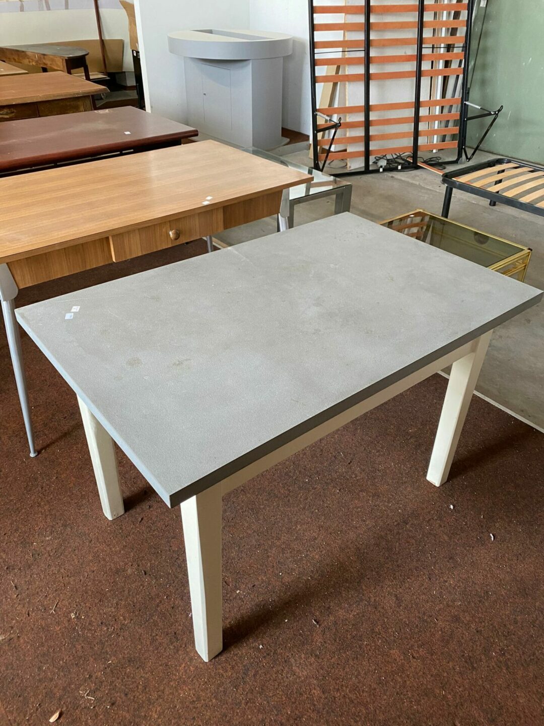 Tavolo rettangolare con cassetto centrale S-1308