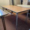 Tavolo rettangolare in legno con cassetto centrale S-1316 - immagine 2