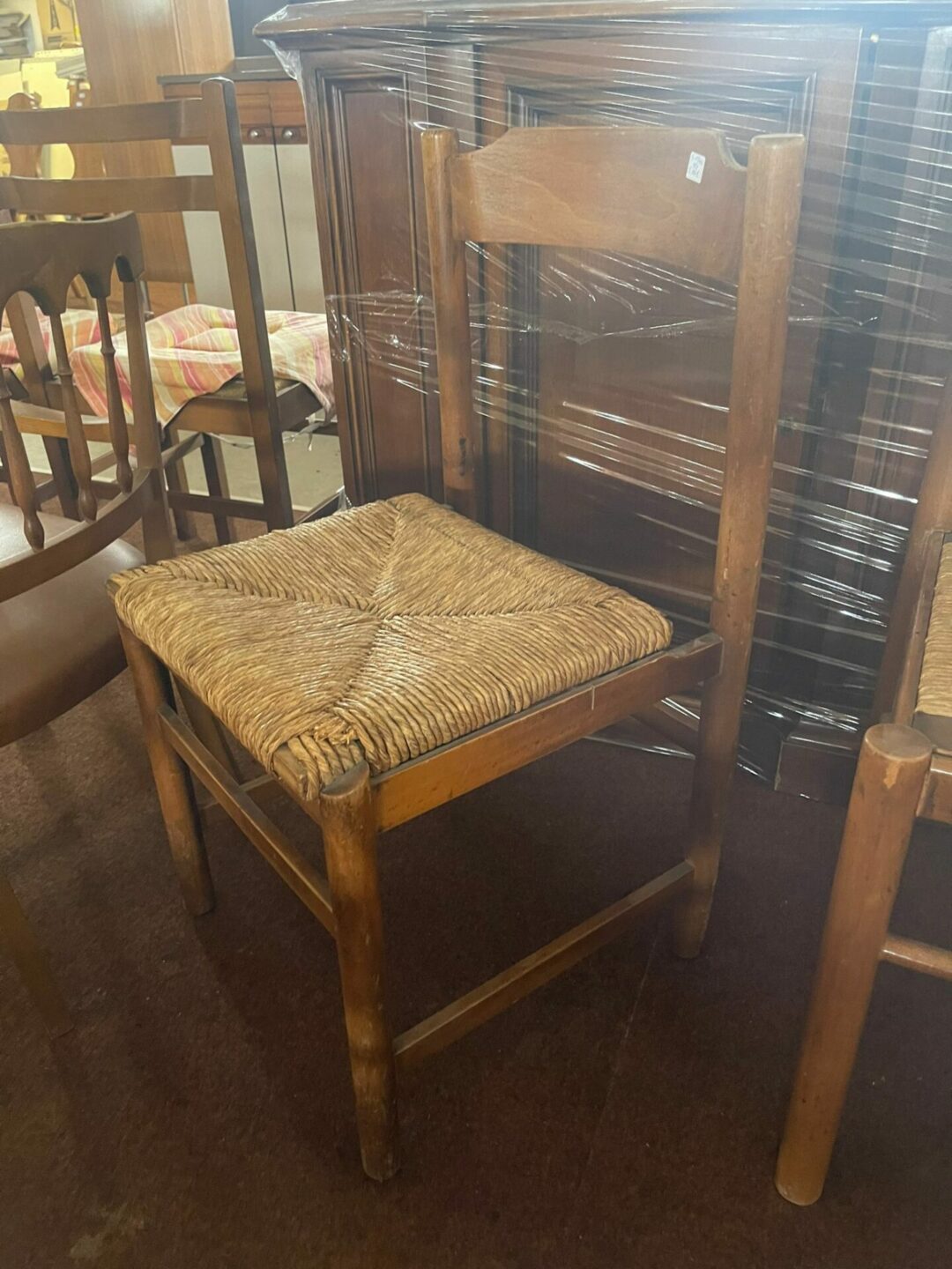 Sedia in legno con seduta in paglia S-1346 - immagine 2